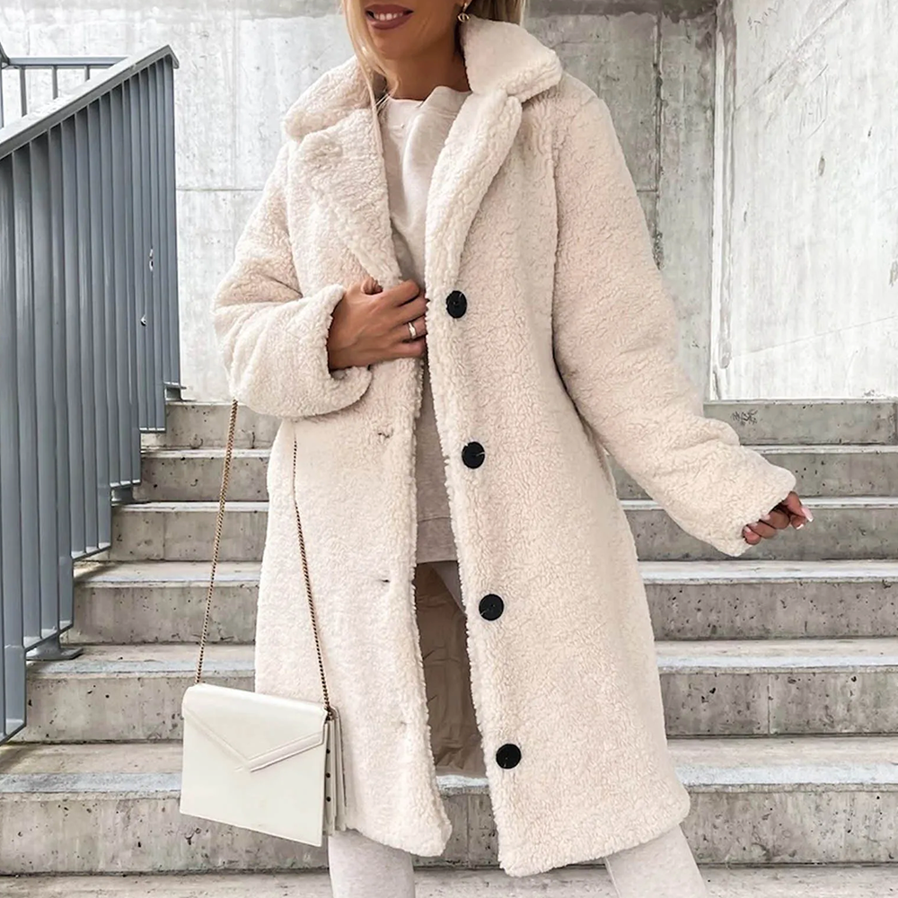 OliviaKleinFluffyTeddyCoat_7_1b3d5a7c-7358-430d-b44b-17c2690d86fb.png