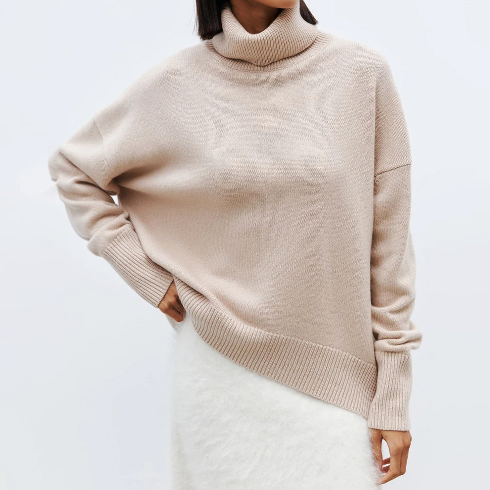 OliviaKleinOversizedTurtleneckSweater_3.jpg