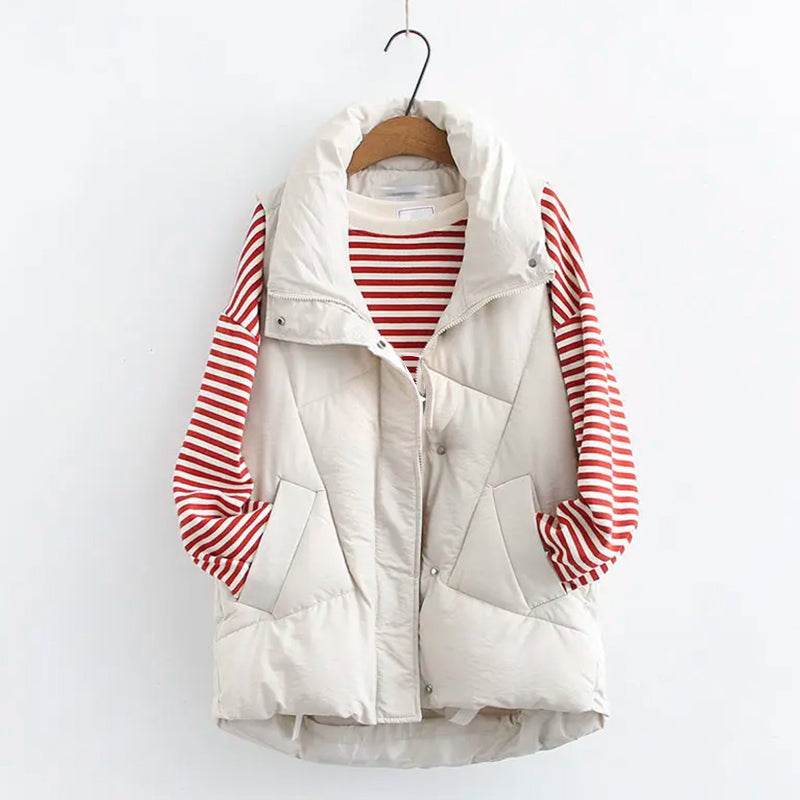 OliviaKleinTokyoSnowflakeVest_6_af89f62d-c98f-4fd4-8e88-728eb98c52db.jpg